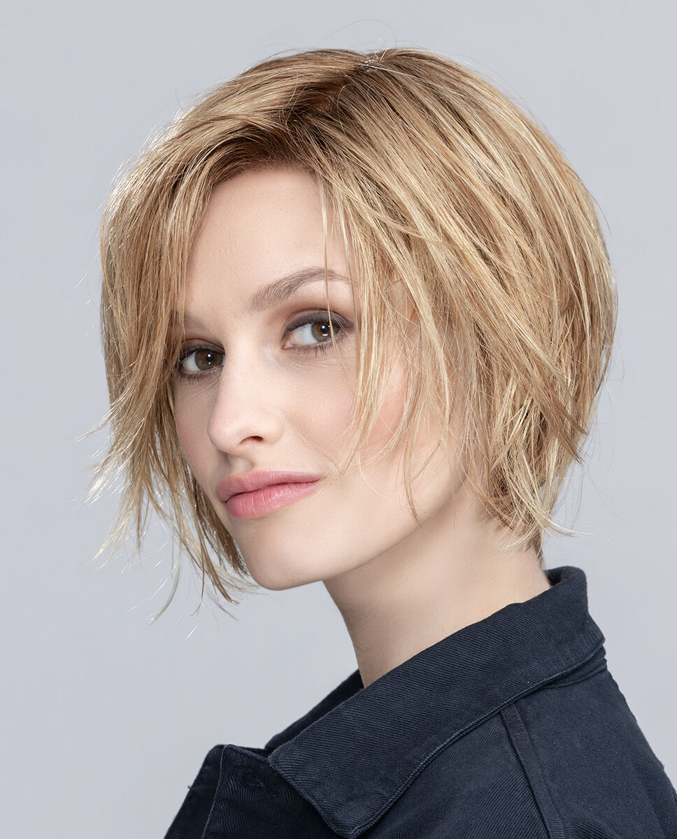 Perücke: Talia Mono Part blackcherry mix (by ellen wille)