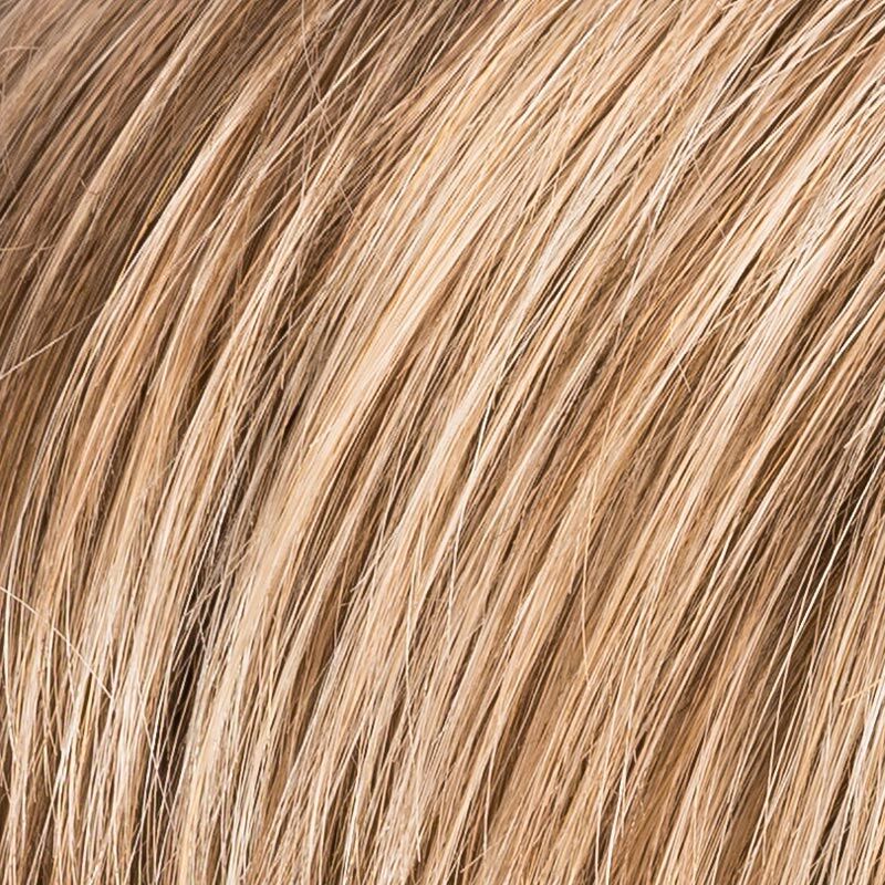 Peruecke fame in der Farbe sandrooted