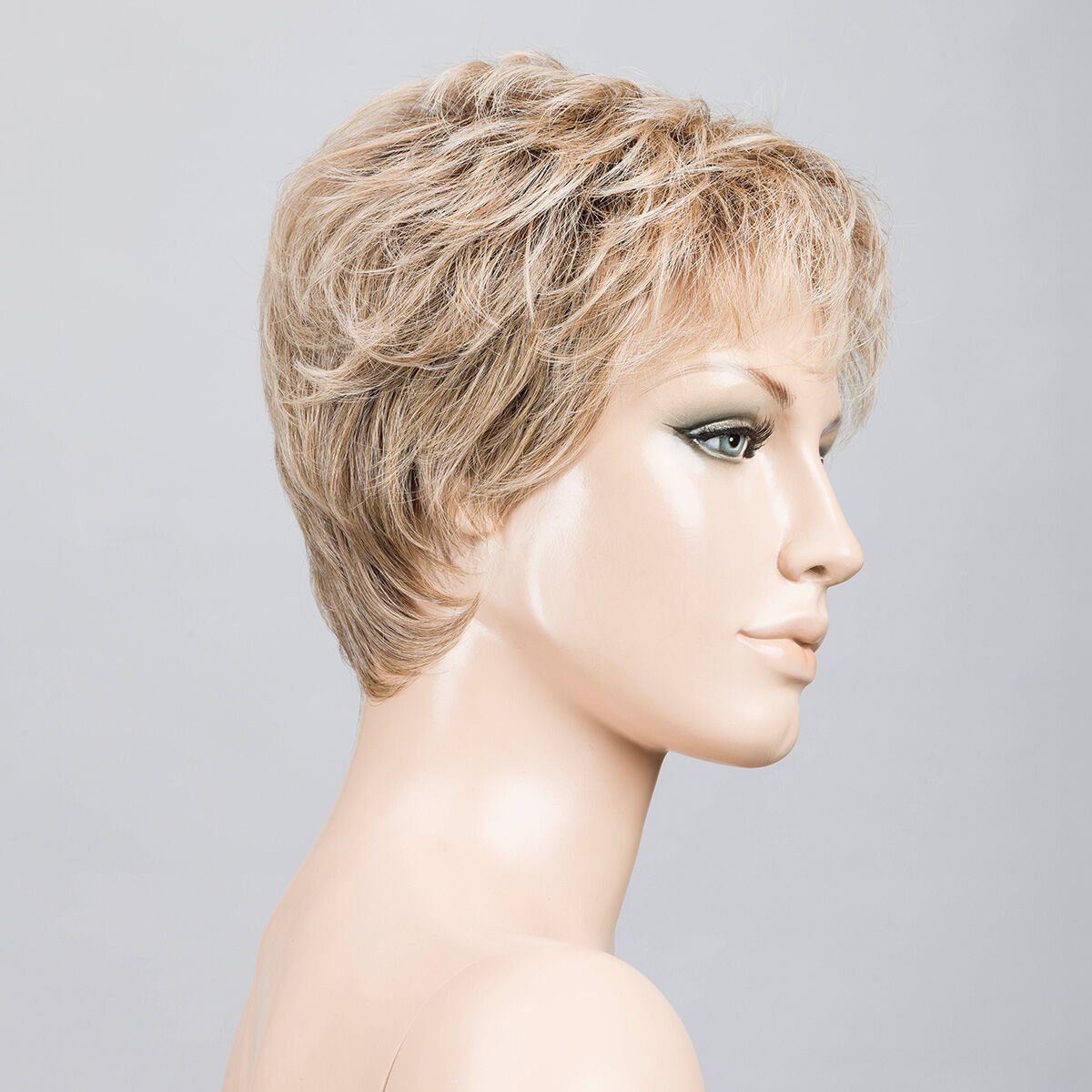 Peruecke yoko in der Farbe sandyblonderootedbs