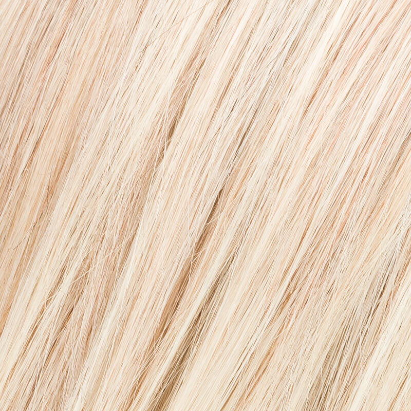 Peruecke nuance in der Farbe champagnerooted