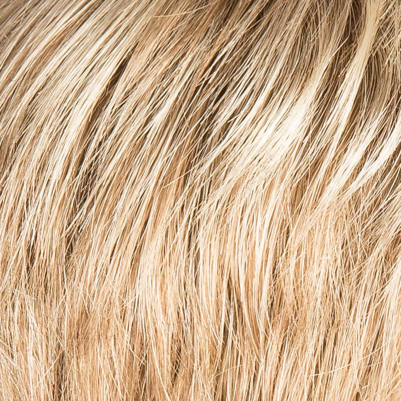 Peruecke ginger in der Farbe champagnemix