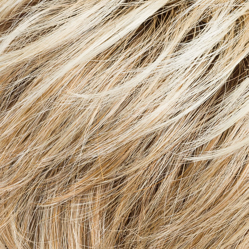 Peruecke bliss in der Farbe sandyblonderooted