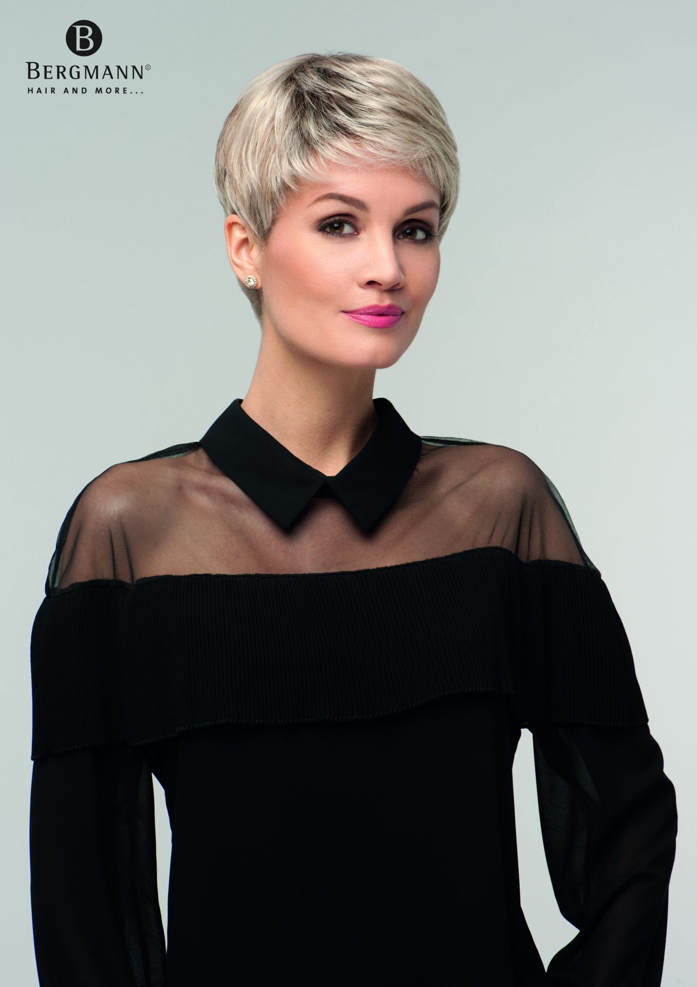 Lace Front Perücke in Blond